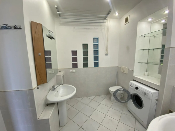 
  Продается 2-комн. квартира 68.3 м². Фото 11.