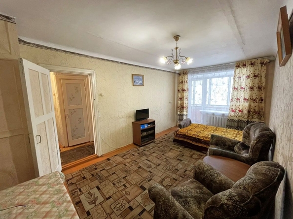 
  Продается 3-комн. квартира 60.9 м². Фото 1.