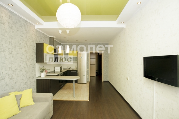 
  Продается 2-комн. квартира 57 м². Фото 1.