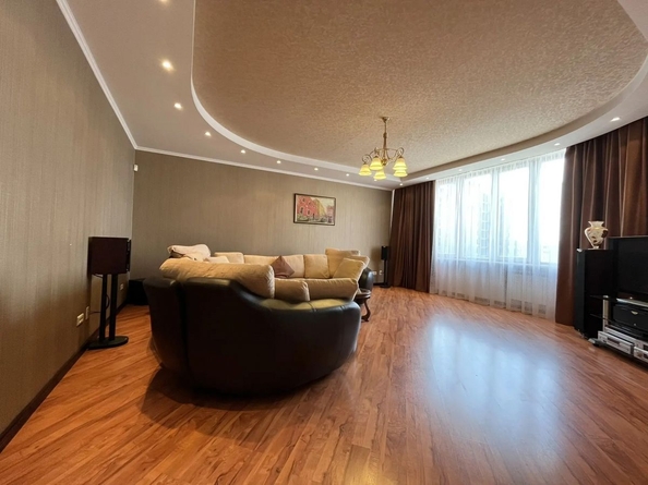 
  Продается 4-комн. квартира 166.1 м². Фото 2.