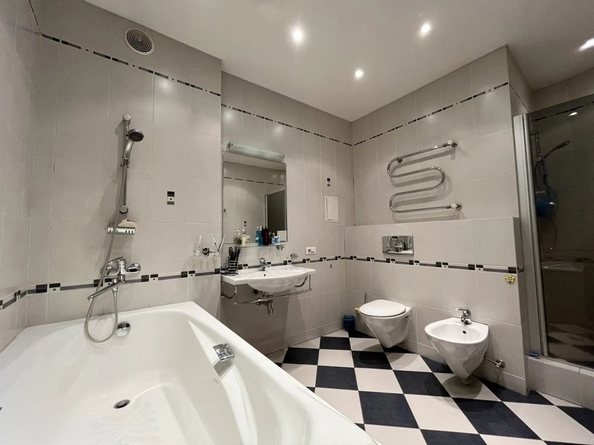 
  Продается 4-комн. квартира 166.1 м². Фото 19.