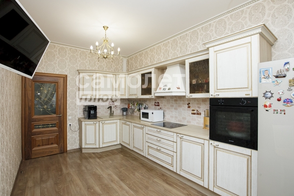 
  Продается 4-комн. квартира 104.6 м². Фото 1.