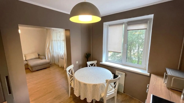 
  Продается 4-комн. квартира 77.1 м². Фото 1.
