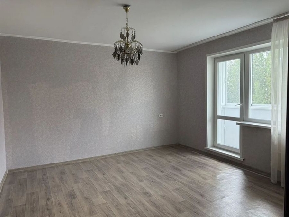 
  Продается 3-комн. квартира 69.6 м². Фото 1.