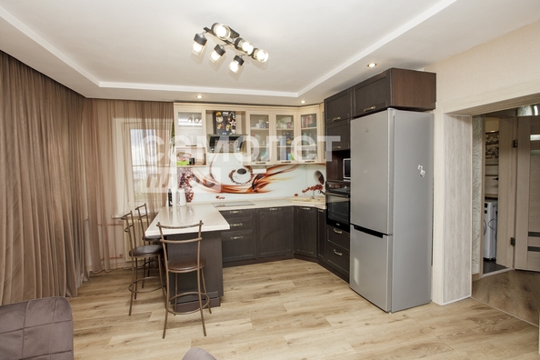 
  Продается 3-комн. квартира 107.3 м². Фото 7.
