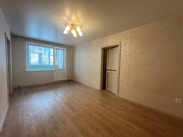 
  Продается 3-комн. квартира 52.3 м². Фото 1.