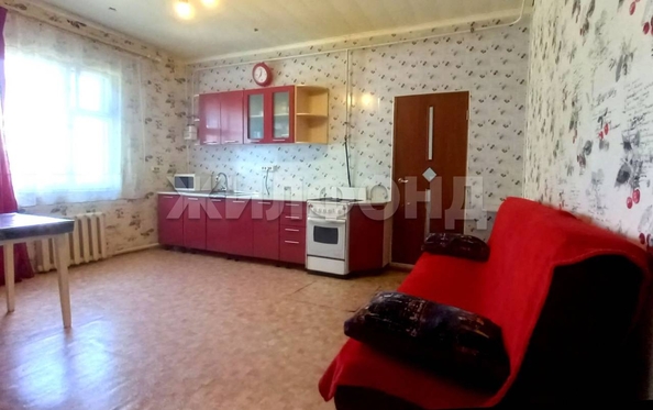 
   Продам 2-комнатную, 88 м², Мостовая ул, 1/1

. Фото 3.