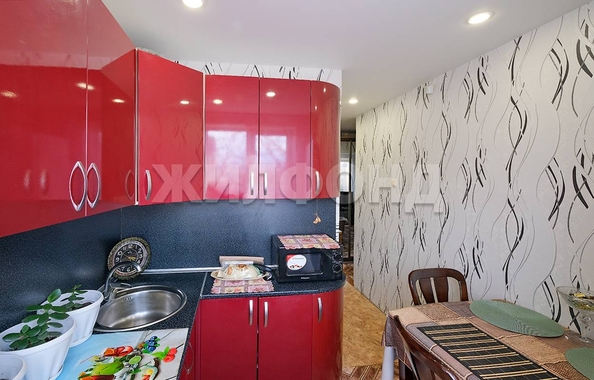 
   Продам 1-комнатную, 29.4 м², Широкая ул, 135/1

. Фото 3.