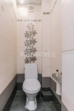 
   Продам 3-комнатную, 65.8 м², Тюленина ул, 15

. Фото 8.