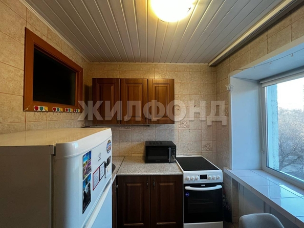 
   Продам 1-комнатную, 32.9 м², Ватутина ул, 18А

. Фото 6.