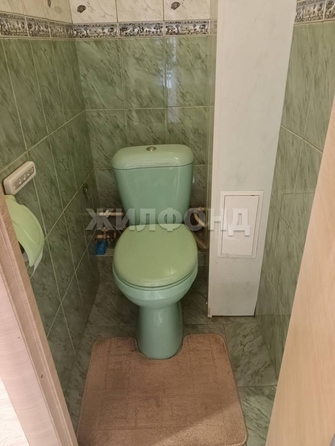 
   Продам 4-комнатную, 77.4 м², Троллейная ул, 152

. Фото 9.