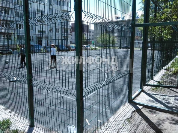 
  Продается комната, 17 м², Дзержинского пр-кт, д. 10/1
. Фото 10.