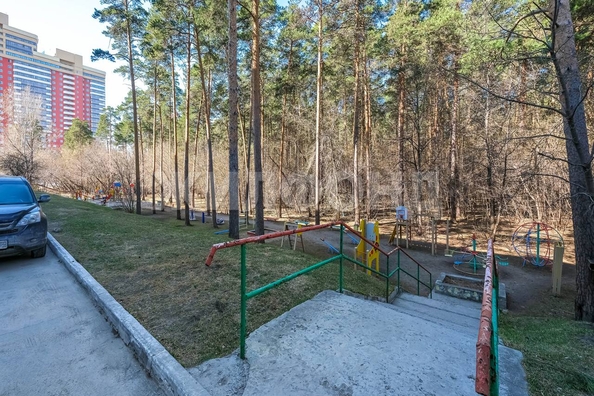 
   Продам 1-комнатную, 38.3 м², Сухарная ул, 78

. Фото 19.