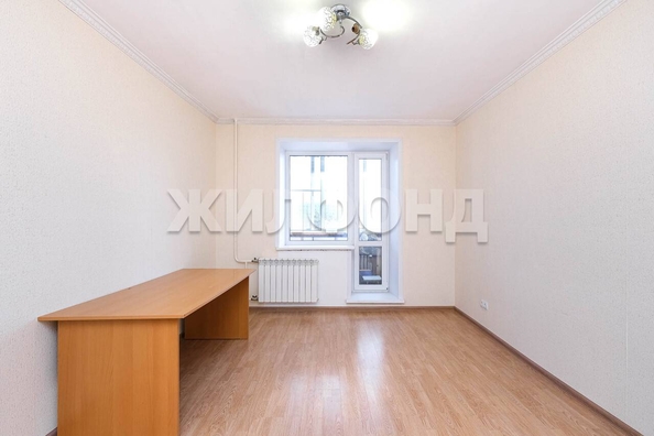 
   Продам 2-комнатную, 51.7 м², Краснообск, 218

. Фото 3.