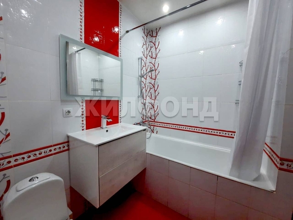 
   Продам 2-комнатную, 62.2 м², Лескова ул, 29

. Фото 9.