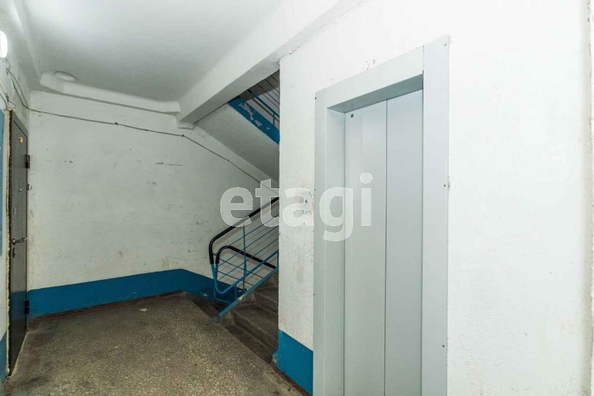 
   Продам 4-комнатную, 78 м², Троллейная ул, 152

. Фото 5.