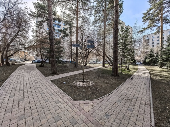 
   Продам 2-комнатную, 42 м², Богдана Хмельницкого ул, 17

. Фото 21.