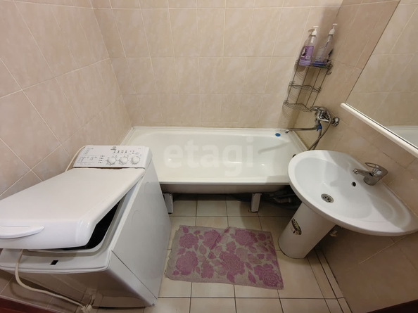 
  Сдам в аренду 2-комнатную квартиру, 58 м², Новосибирск

. Фото 5.