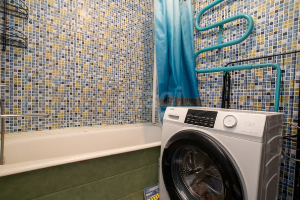 
   Продам 1-комнатную, 29.7 м², Октябрьская ул, 13

. Фото 11.
