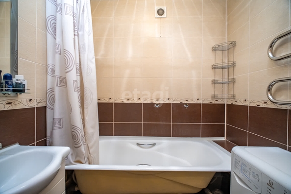 
   Продам 2-комнатную, 67.9 м², Сибревкома ул, 7/1

. Фото 9.