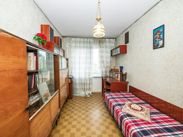 
   Продам 4-комнатную, 72.9 м², Кропоткина ул, 132/1

. Фото 6.