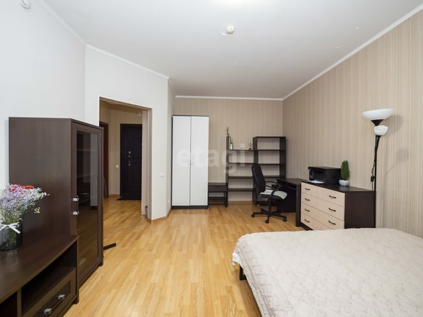 
   Продам 1-комнатную, 37.5 м², Крылова ул, 64/1

. Фото 8.
