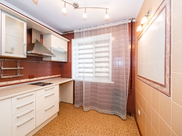 
   Продам 3-комнатную, 57.4 м², Большевистская ул, 171

. Фото 32.