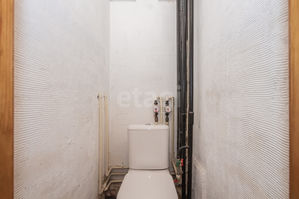
   Продам 2-комнатную, 50.7 м², Марата ул, 1

. Фото 6.