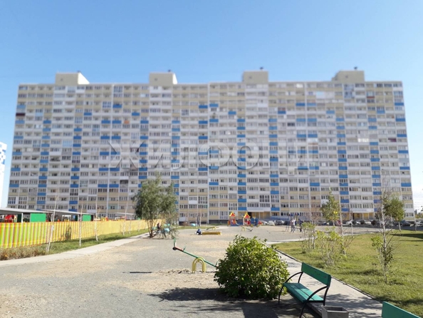 
  Продается 2-комн. квартира, 42.6 м², Виктора Уса ул, д. 15
. Фото 6.