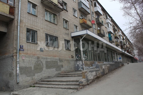 
   Продам 1-комнатную, 30.8 м², Никитина ул, 15

. Фото 17.
