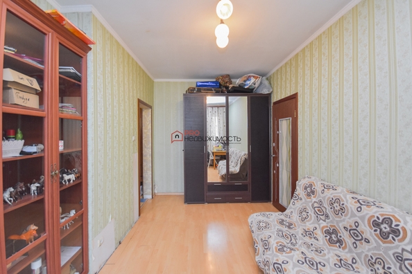 
  Продается 2-комн. квартира, 40.5 м², Советская ул, д. 10
. Фото 3.