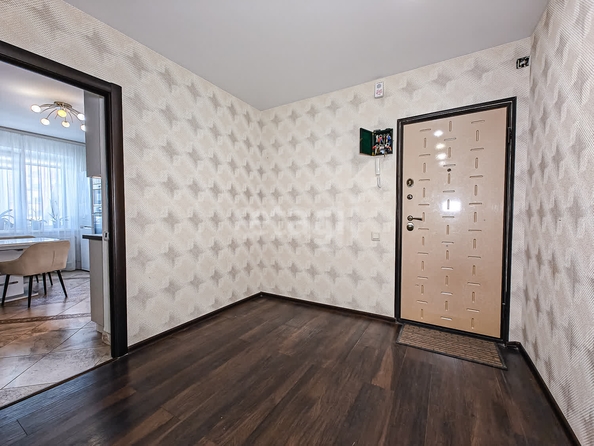 
   Продам 3-комнатную, 80.9 м², Закаменский мкр, 14

. Фото 1.