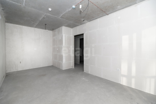 
   Продам 1-комнатную, 38 м², Ясный Берег ул, 43

. Фото 3.