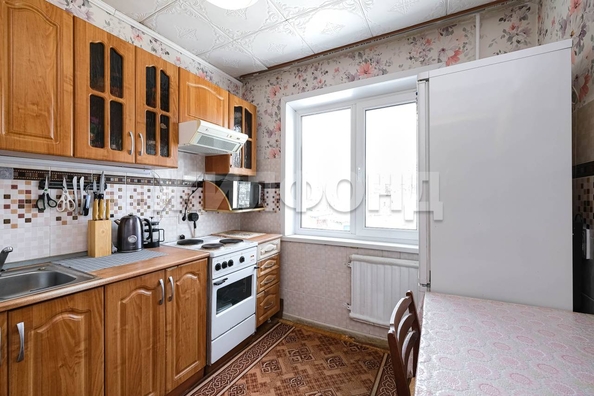 
   Продам 3-комнатную, 58.4 м², Немировича-Данченко ул, 149

. Фото 2.