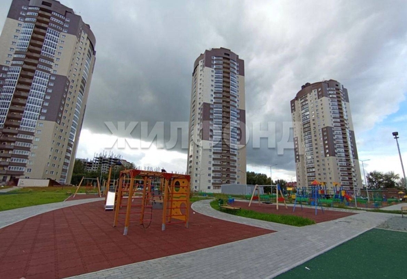 
  Продается 2-комн. квартира, 61.5 м², Закаменский мкр, д. 13
. Фото 6.