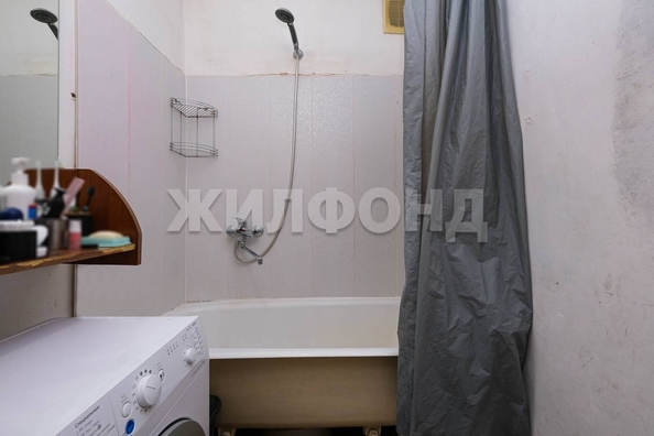 
  Продается 2-комн. квартира, 49.4 м², Толбухина ул, д. 19
. Фото 8.