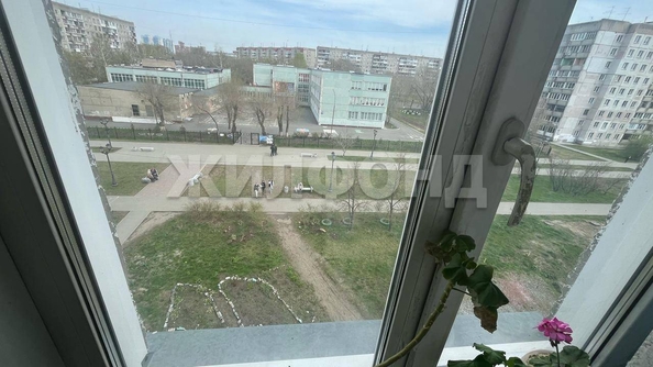 
   Продам комнату, 31 м², Связистов ул, 125

. Фото 16.