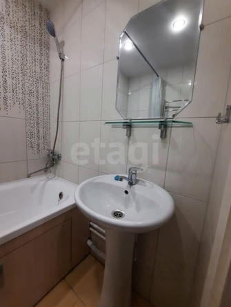 
  Сдам в аренду 2-комнатную квартиру, 50 м², Новосибирск

. Фото 7.