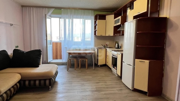 
  Сдам в аренду 2-комнатную квартиру, 43 м², Новосибирск

. Фото 1.
