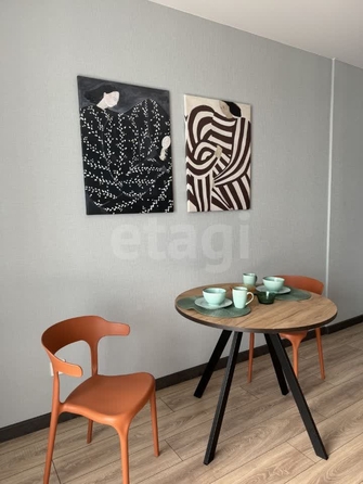 
  Сдам в аренду 2-комнатную квартиру, 40 м², Новосибирск

. Фото 1.