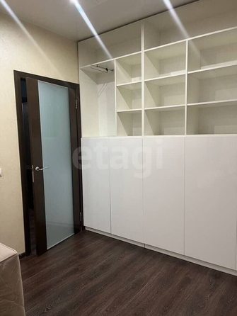 
  Сдам в аренду 2-комнатную квартиру, 61 м², Новосибирск

. Фото 5.