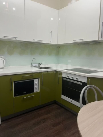 
  Сдам в аренду 2-комнатную квартиру, 61 м², Новосибирск

. Фото 7.