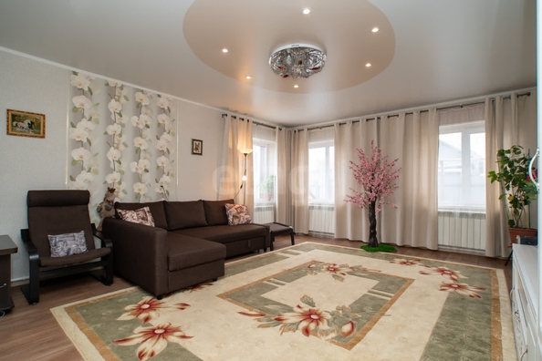 
   Продам дом, 174.3 м², Обь

. Фото 12.