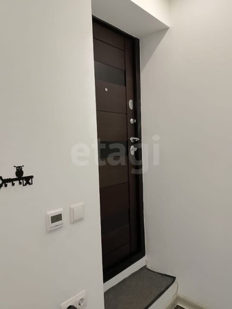 
   Продам 2-комнатную, 43.9 м², Военного городка тер, 770

. Фото 8.