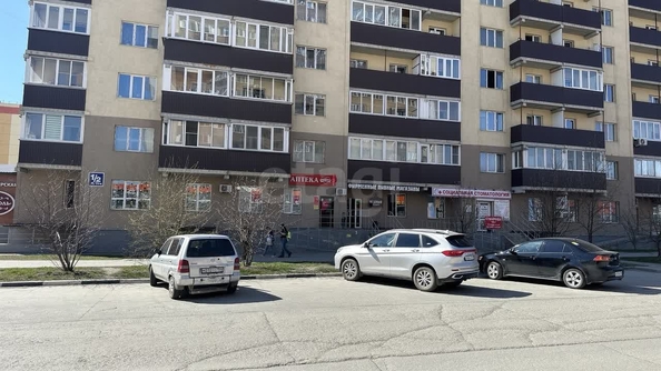 
   Сдам торговое помещение, 35.9 м², Виктора Уса ул, 1/2

. Фото 5.