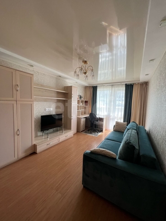 
   Продам 2-комнатную, 52.4 м², Троллейная ул, 1

. Фото 8.