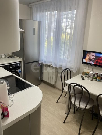 
   Продам 3-комнатную, 57.4 м², Доватора ул, 19/1

. Фото 9.