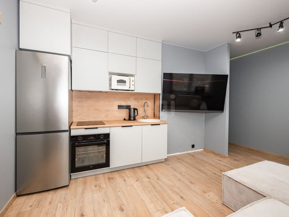 
   Продам 2-комнатную, 37.9 м², Кирова ул, 274

. Фото 14.
