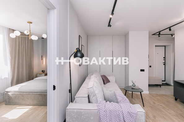 
   Продам 2-комнатную, 43 м², Блюхера ул, 1

. Фото 3.