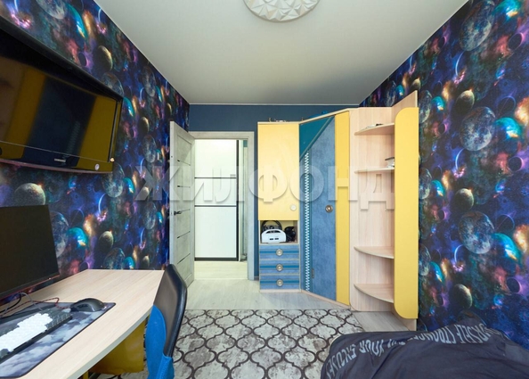 
   Продам 3-комнатную, 56.5 м², Бориса Богаткова ул, 194/2

. Фото 13.